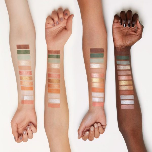 Benvenuti A Roma Eyeshadow Palette - Image 7