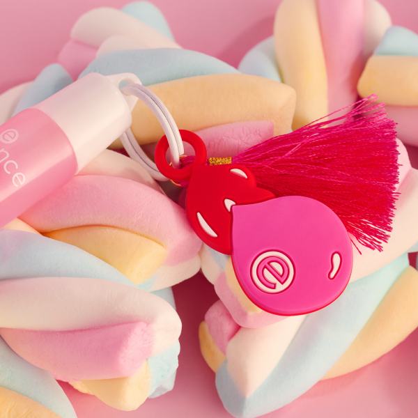 it's Bubble Gum fun shiny lipgloss - Image 4