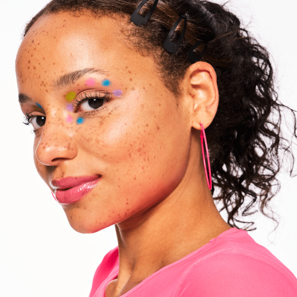 BABY GOT HOLO GLOW highlighter stick - Image 5